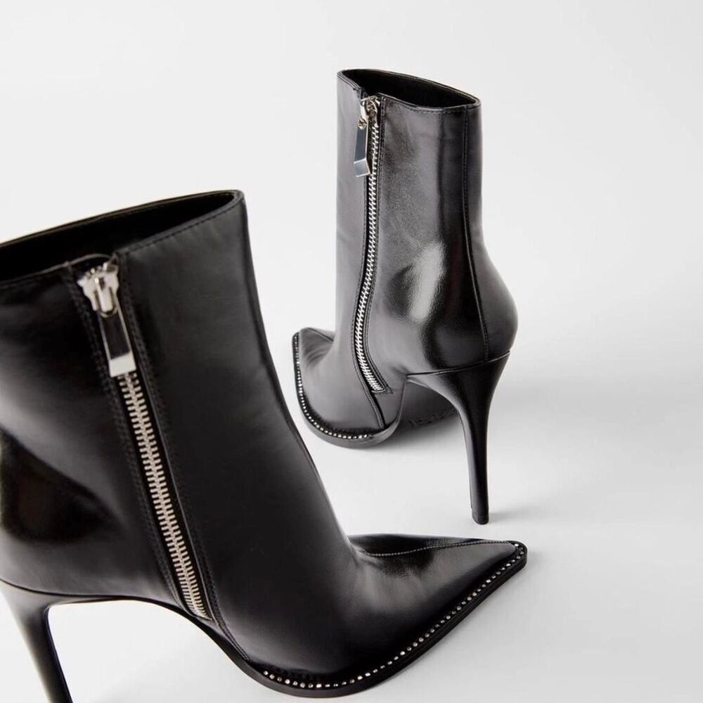 Zara Women's Black Boots 10